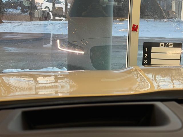 2017 Jaguar F-PACE S AWD - 22979291 - 38