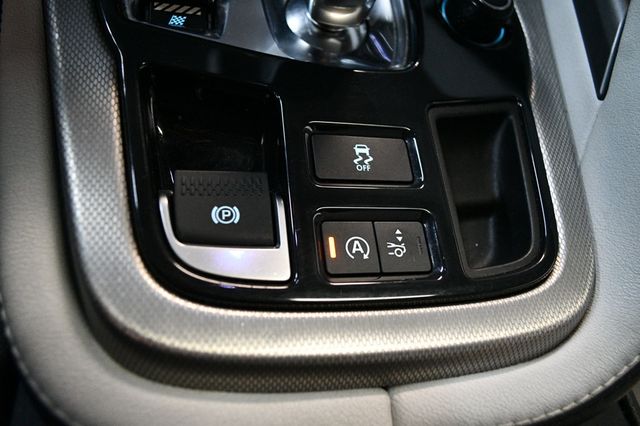 2017 Jaguar F-TYPE Coupe Automatic Premium - 23019003 - 46