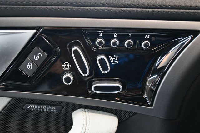 2017 Jaguar F-TYPE Coupe Automatic Premium - 23019003 - 52