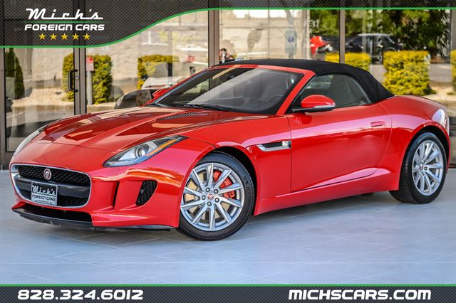 2017 Jaguar F-TYPE Convertible's photo
