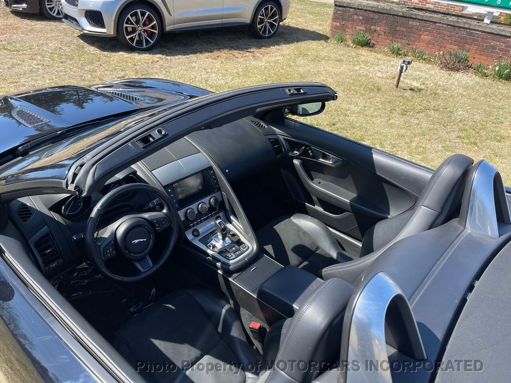 2017 Jaguar F-TYPE *PRICE REDUCED!! CAR IS GORGEOUS IN TRIPLE BLACK - 21866718 - 11