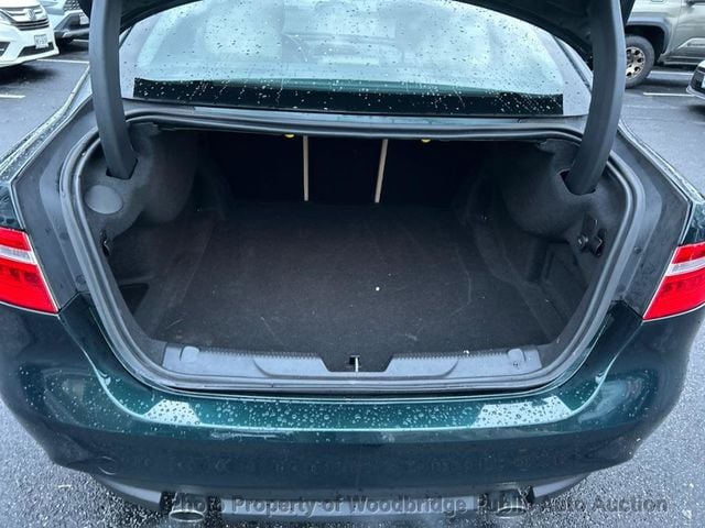 2017 Jaguar XE 25t Premium RWD - 22968973 - 10