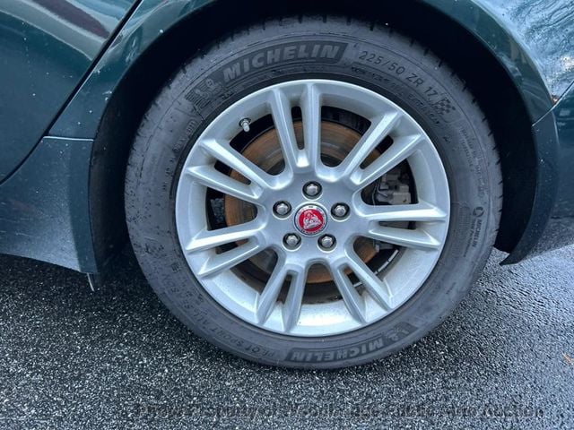 2017 Jaguar XE 25t Premium RWD - 22968973 - 14