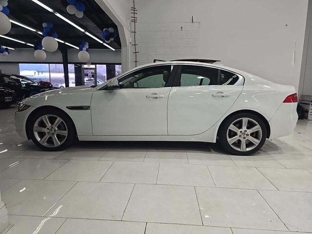 2017 Jaguar XE 25t Prestige RWD - 22995142 - 3