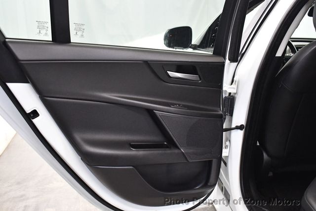 2017 Jaguar XE 35t Premium AWD - 22959077 - 20