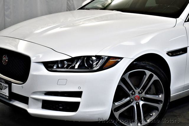 2017 Jaguar XE 35t Premium AWD - 22959077 - 2