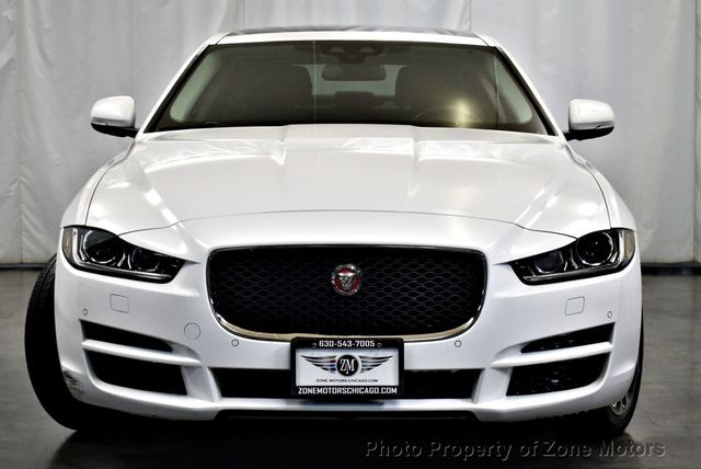 2017 Jaguar XE 35t Premium AWD - 22959077 - 3