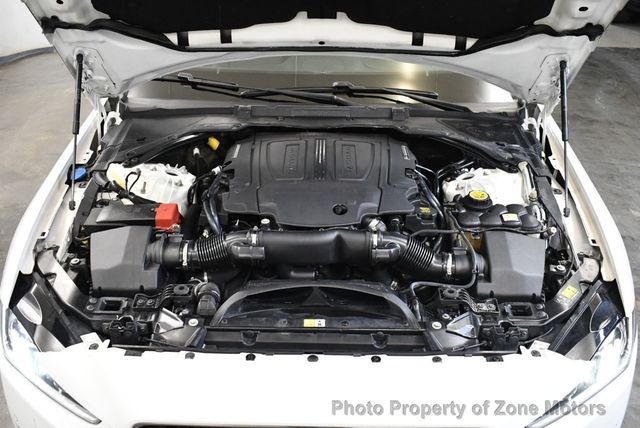 2017 Jaguar XE 35t Premium AWD - 22959077 - 55