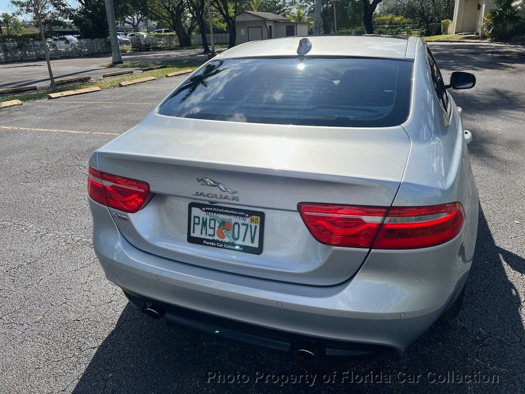 2017 Jaguar XE 35t Premium RWD - 22703552 - 16