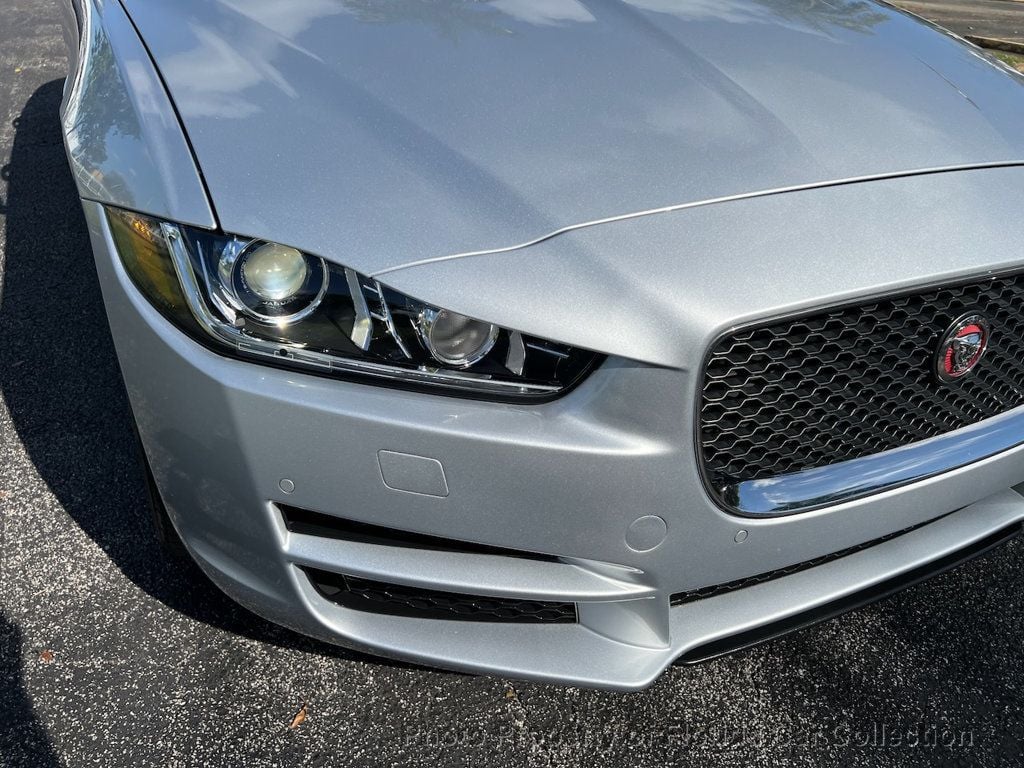 2017 Jaguar XE 35t Premium RWD - 22703552 - 18