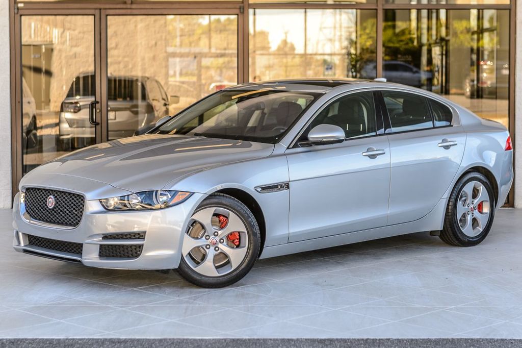 2017 Jaguar XE