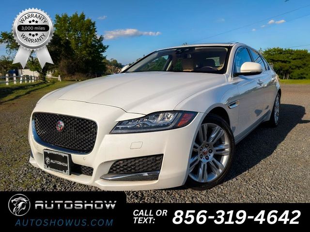 2017 Jaguar XF 35t Premium AWD - 23012131 - 0