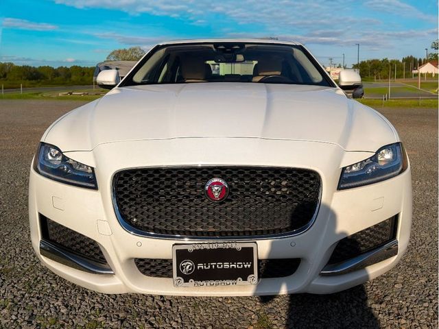 2017 Jaguar XF 35t Premium AWD - 23012131 - 1