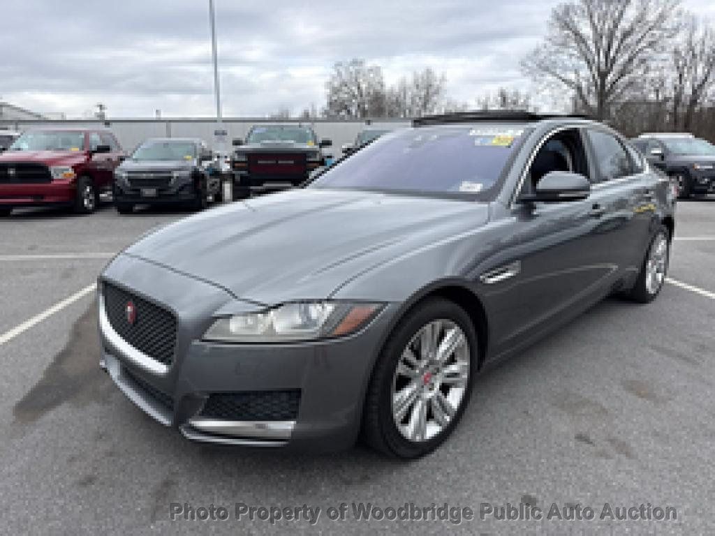 2017 Jaguar XF 35t Premium RWD - 22978360 | Video 1