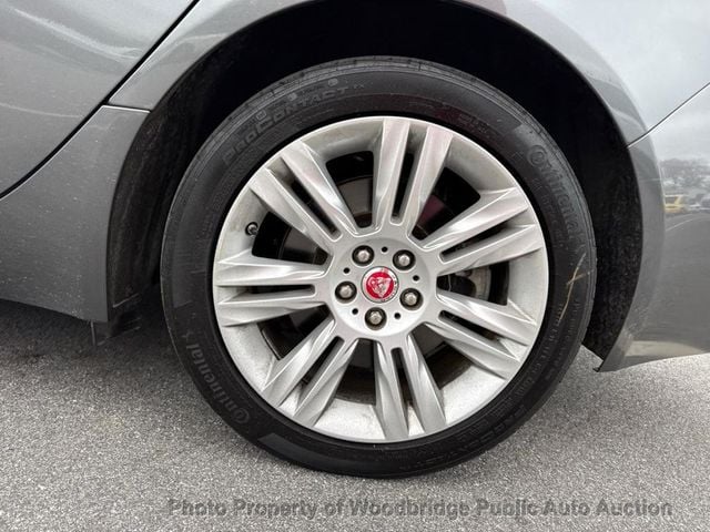 2017 Jaguar XF 35t Premium RWD - 22978360 - 16