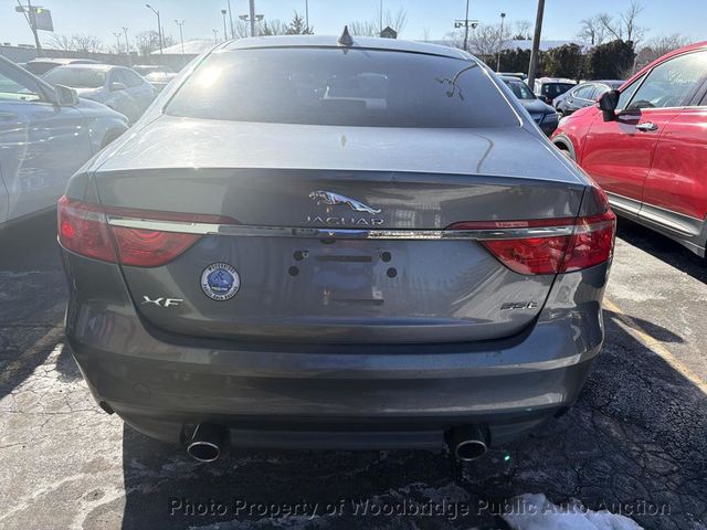 2017 Jaguar XF 35t Premium RWD - 23012663 - 4