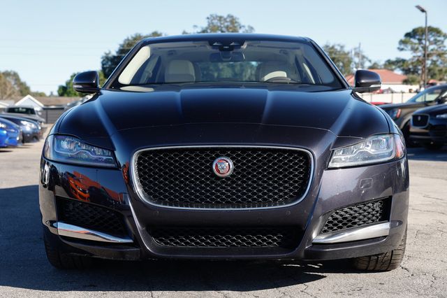 2017 Jaguar XF 35t Prestige RWD - 22948843 - 16
