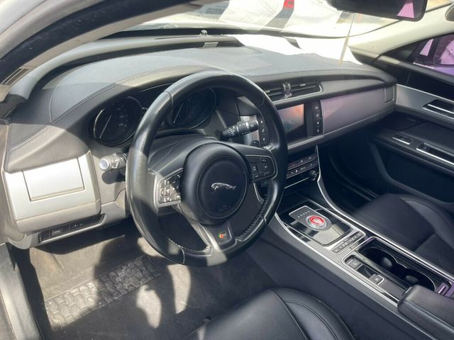 2017 Jaguar XF 35t RWD S - 22741480 - 7