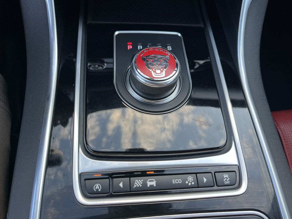 2017 Jaguar XF ONE OWNER - R SPORT -  AWD - 23087199 - 32