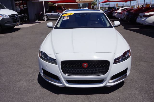 2017 Jaguar XF XF 35T, PREMIUM WHEELS, MOON ROOF, LEATHER SEATS, BACKUP CAMERA - 23029563 - 9
