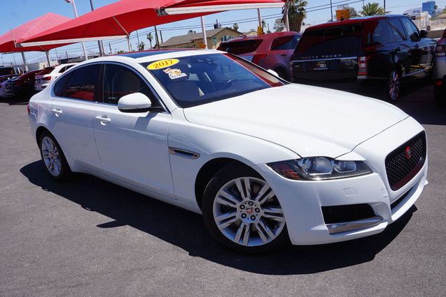2017 Jaguar XF XF 35T, PREMIUM WHEELS, MOON ROOF, LEATHER SEATS, BACKUP CAMERA - 23029563 - 1