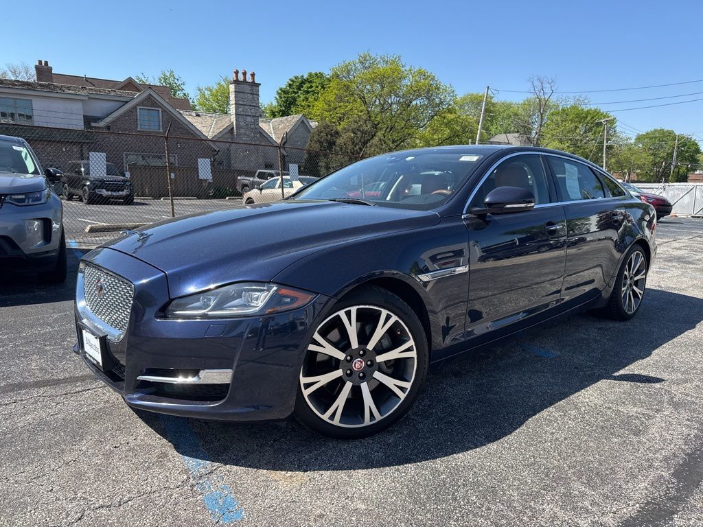 2017 Jaguar XJ XJL Portfolio AWD - 23022677 | Video 1