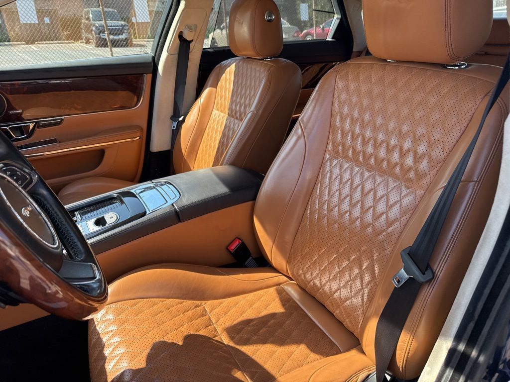 2017 Jaguar XJ XJL Portfolio AWD - 23022677 - 7