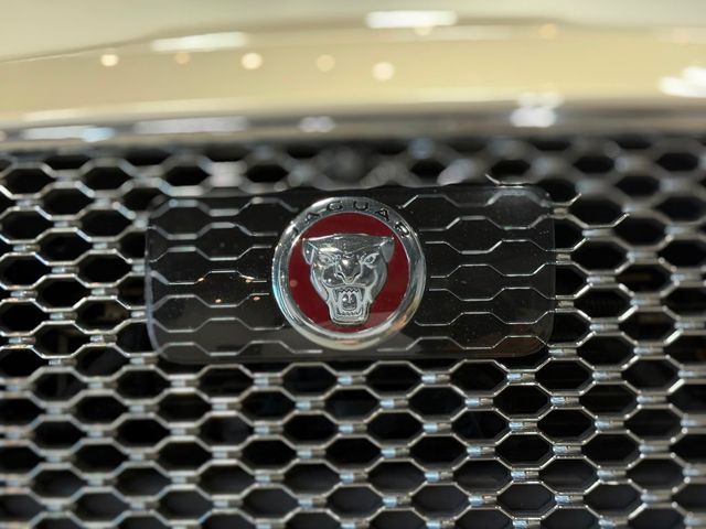 2017 Jaguar XJ XJL Portfolio AWD - 22987762 - 19