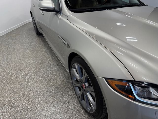 2017 Jaguar XJ XJL Portfolio AWD - 22987762 - 4