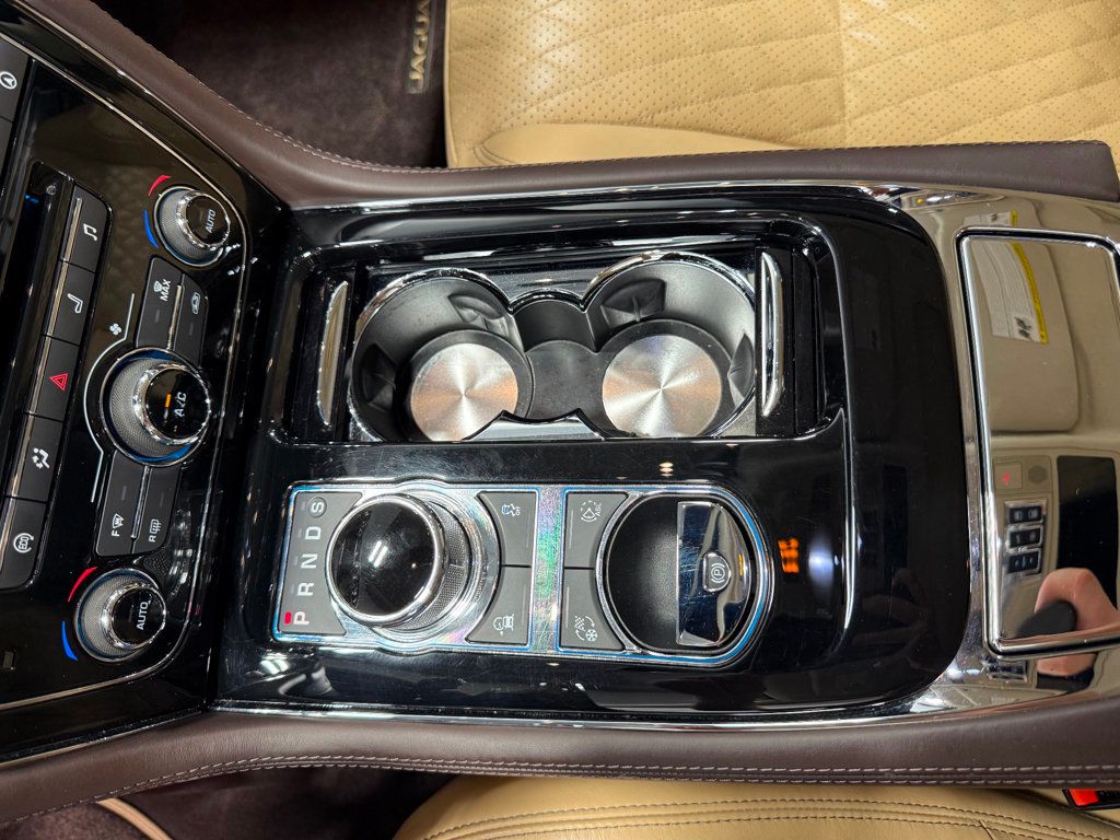 2017 Jaguar XJ XJL Portfolio AWD - 22987762 - 54