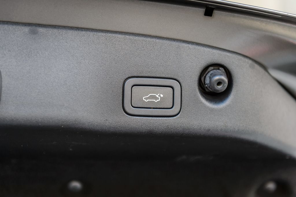 2017 Jaguar XJ XJL PORTFOLIO - NAV - PANO ROOF - BLUETOOTH - GORGEOUS - 22977042 - 12