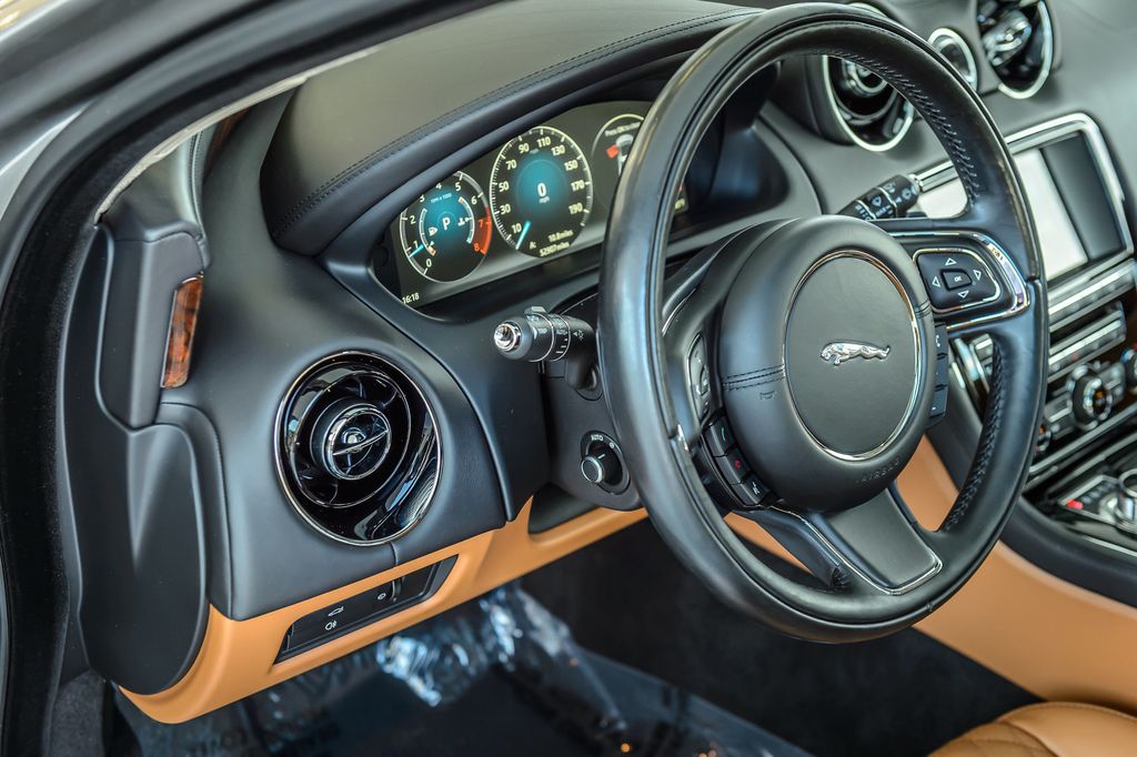 2017 Jaguar XJ XJL PORTFOLIO - NAV - PANO ROOF - BLUETOOTH - GORGEOUS - 22977042 - 27