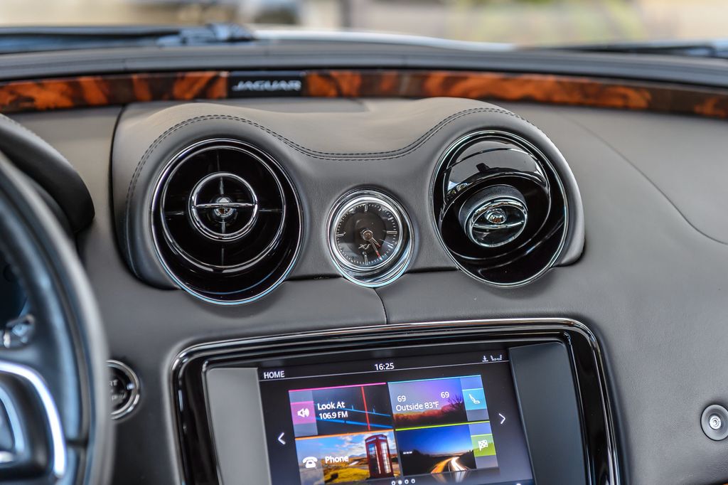 2017 Jaguar XJ XJL PORTFOLIO - NAV - PANO ROOF - BLUETOOTH - GORGEOUS - 22977042 - 31
