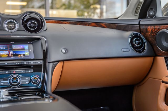 2017 Jaguar XJ XJL PORTFOLIO - NAV - PANO ROOF - BLUETOOTH - GORGEOUS - 22977042 - 36