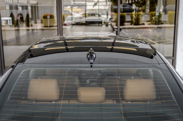 2017 Jaguar XJ XJ-R SPORT AWD - NAV - PANO ROOF - BACKUP CAM - GORGEOUS - 22970818 - 9