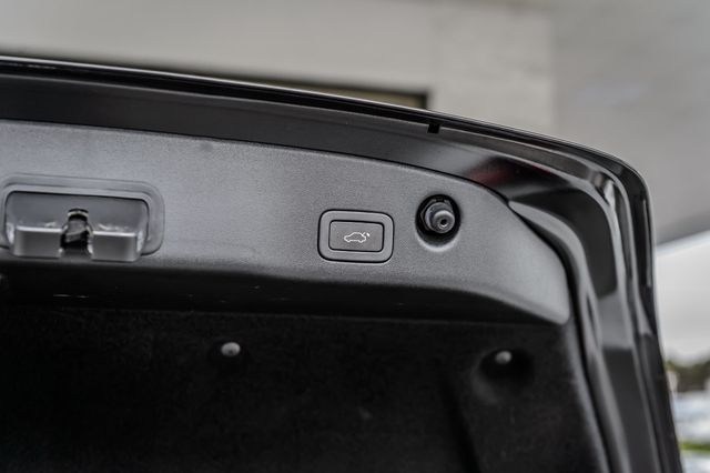 2017 Jaguar XJ XJ-R SPORT AWD - NAV - PANO ROOF - BACKUP CAM - GORGEOUS - 22970818 - 11