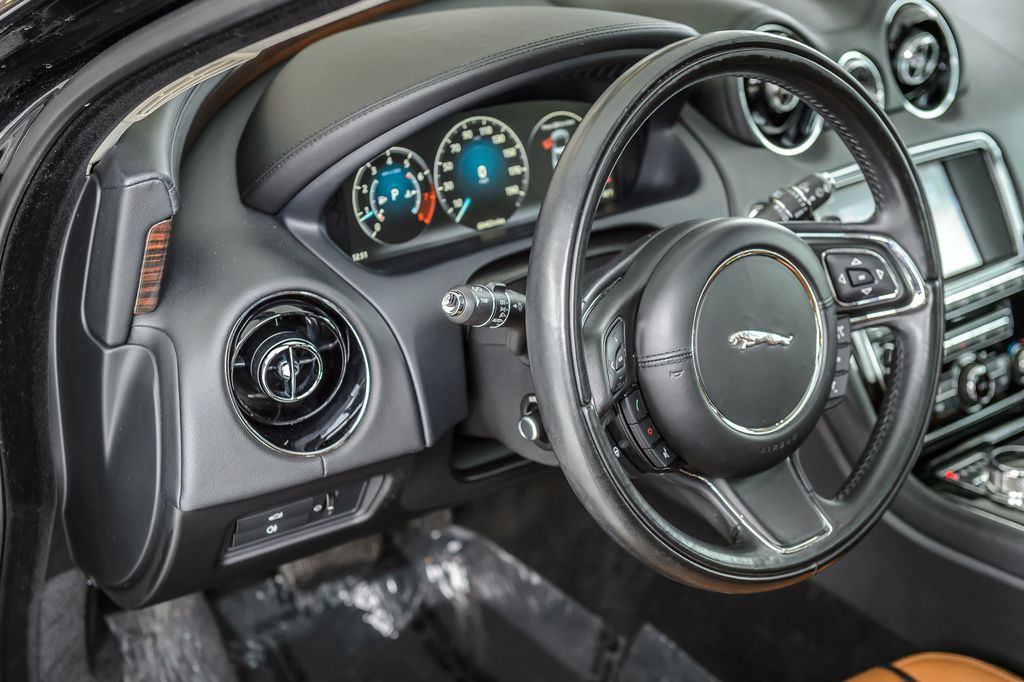 2017 Jaguar XJ XJ-R SPORT AWD - NAV - PANO ROOF - BACKUP CAM - GORGEOUS - 22970818 - 26