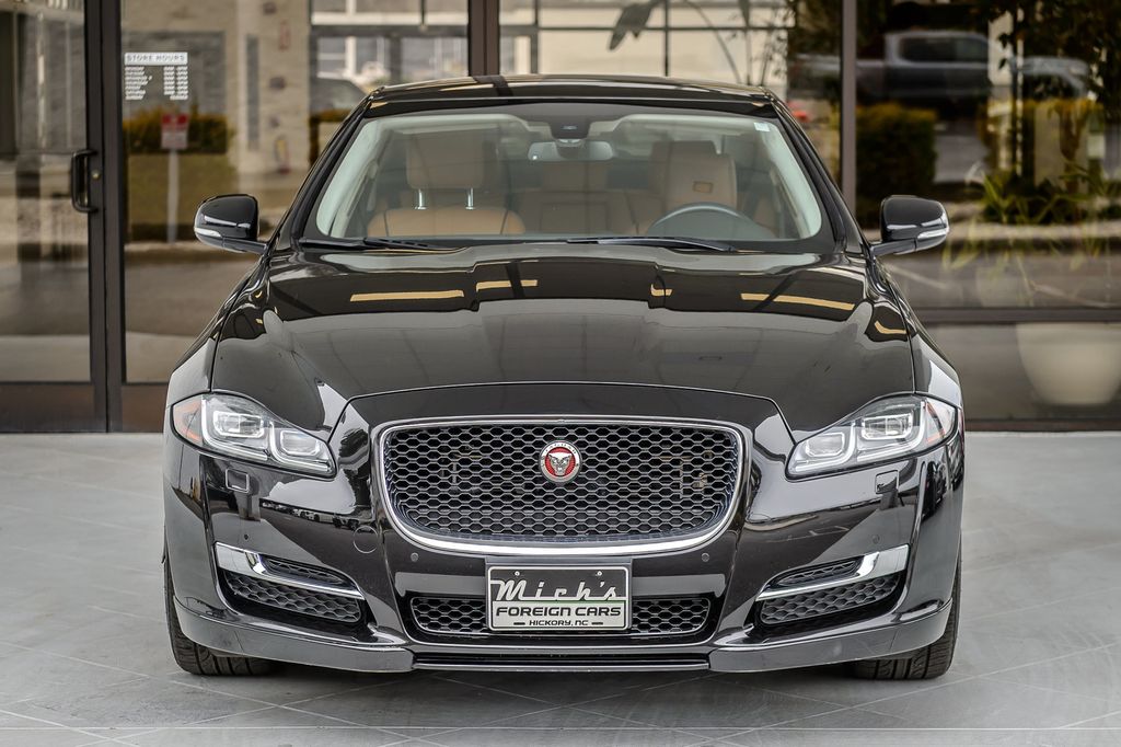 2017 Jaguar XJ XJ-R SPORT AWD - NAV - PANO ROOF - BACKUP CAM - GORGEOUS - 22970818 - 4