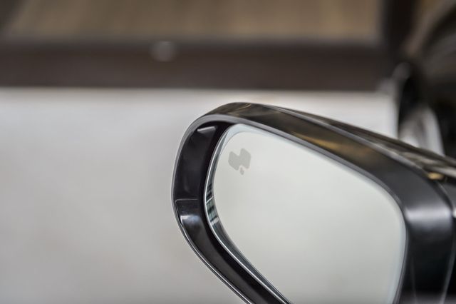 2017 Jaguar XJ XJ-R SPORT AWD - NAV - PANO ROOF - BACKUP CAM - GORGEOUS - 22970818 - 50