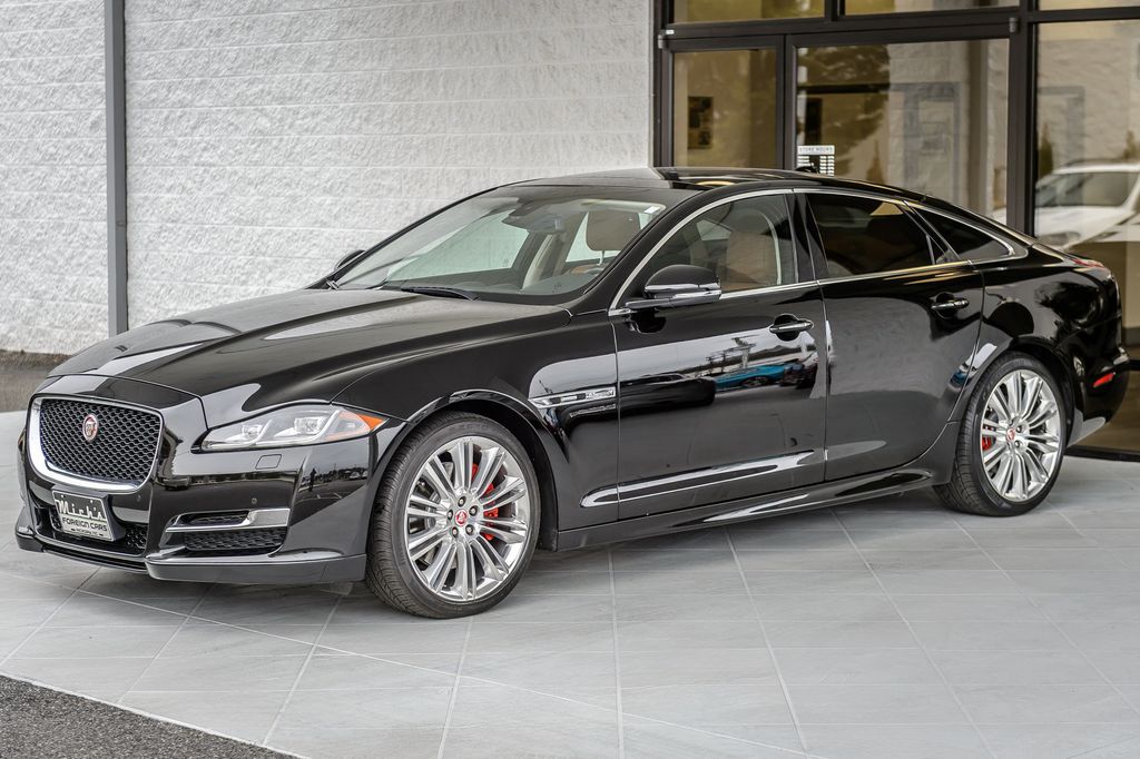 2017 Jaguar XJ XJ-R SPORT AWD - NAV - PANO ROOF - BACKUP CAM - GORGEOUS - 22970818 - 5