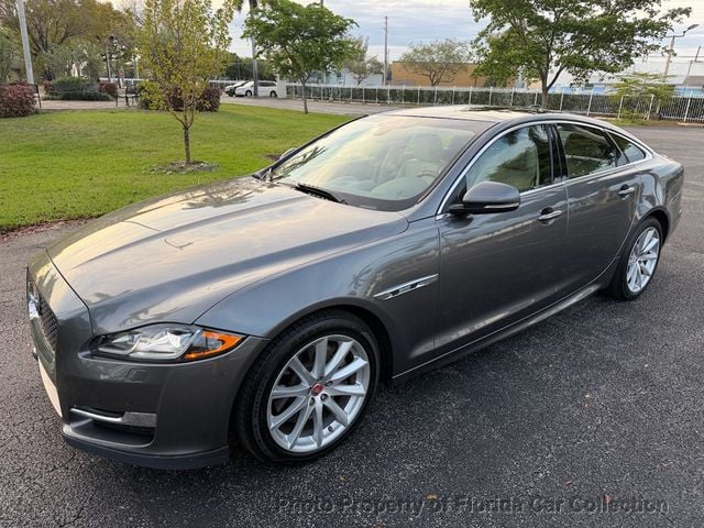 2017 Jaguar XJ XJ R-Sport RWD - 22995758 - 0