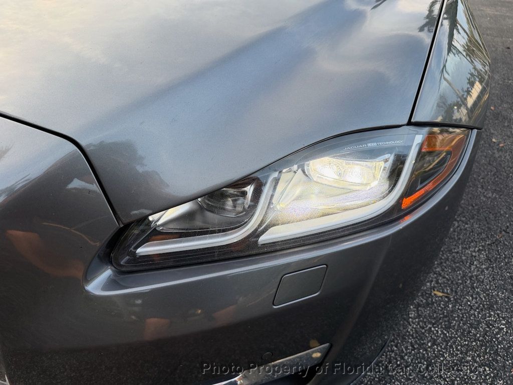 2017 Jaguar XJ XJ R-Sport RWD - 22995758 - 31