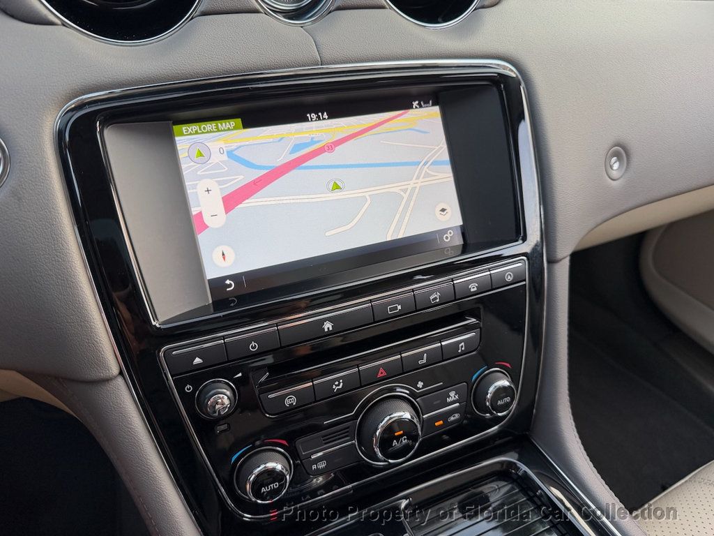 2017 Jaguar XJ XJ R-Sport RWD - 22995758 - 56