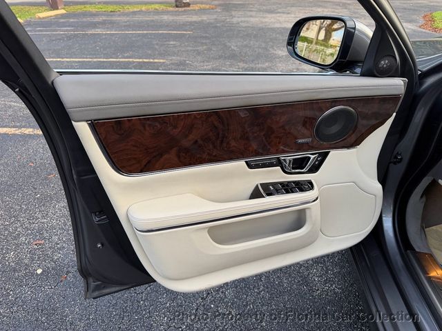 2017 Jaguar XJ XJ R-Sport RWD - 22995758 - 76