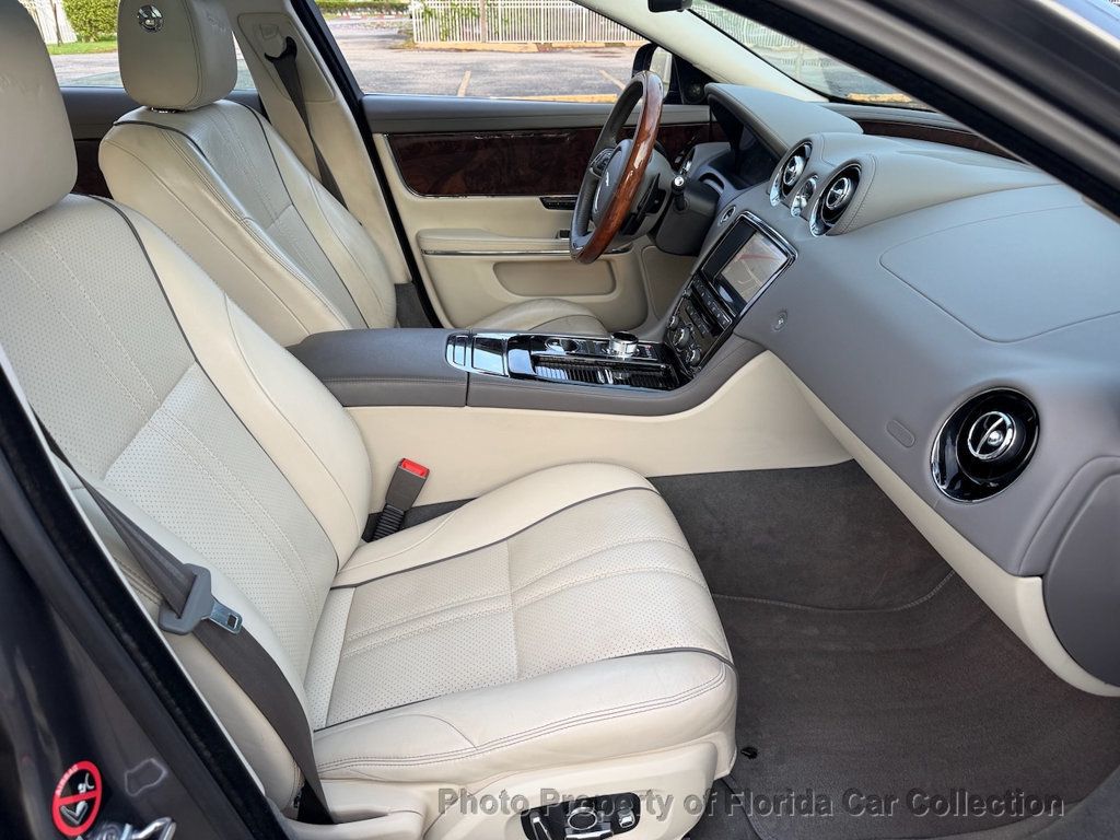 2017 Jaguar XJ XJ R-Sport Sedan 3.0L Supercharged V6 - 22995758 - 9