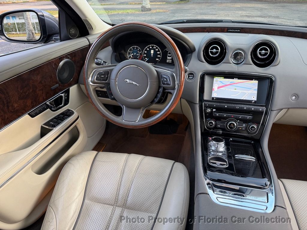 2017 Jaguar XJ XJ R-Sport Sedan 3.0L Supercharged V6 - 22995758 - 10