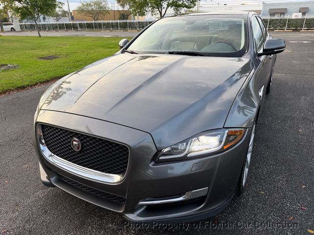 2017 Jaguar XJ XJ R-Sport Sedan 3.0L Supercharged V6 - 22995758 - 15