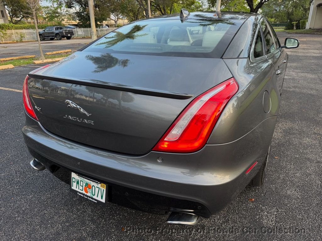 2017 Jaguar XJ XJ R-Sport Sedan 3.0L Supercharged V6 - 22995758 - 17