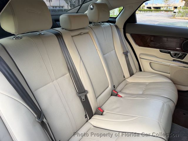 2017 Jaguar XJ XJ R-Sport Sedan 3.0L Supercharged V6 - 22995758 - 39