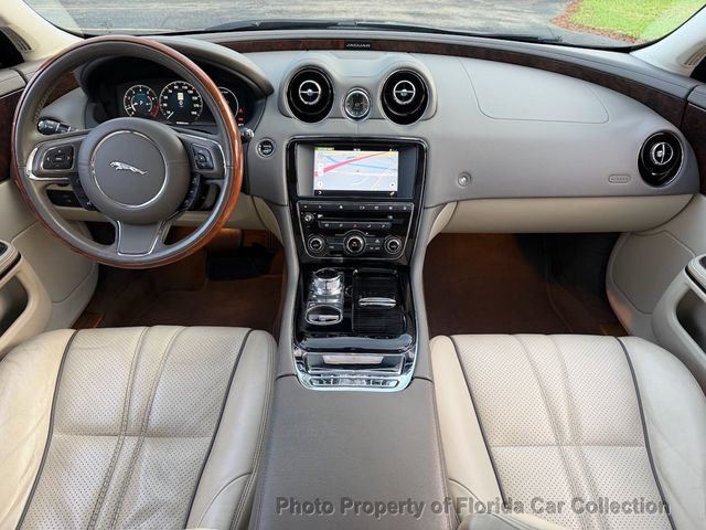 2017 Jaguar XJ XJ R-Sport Sedan 3.0L Supercharged V6 - 22995758 - 44